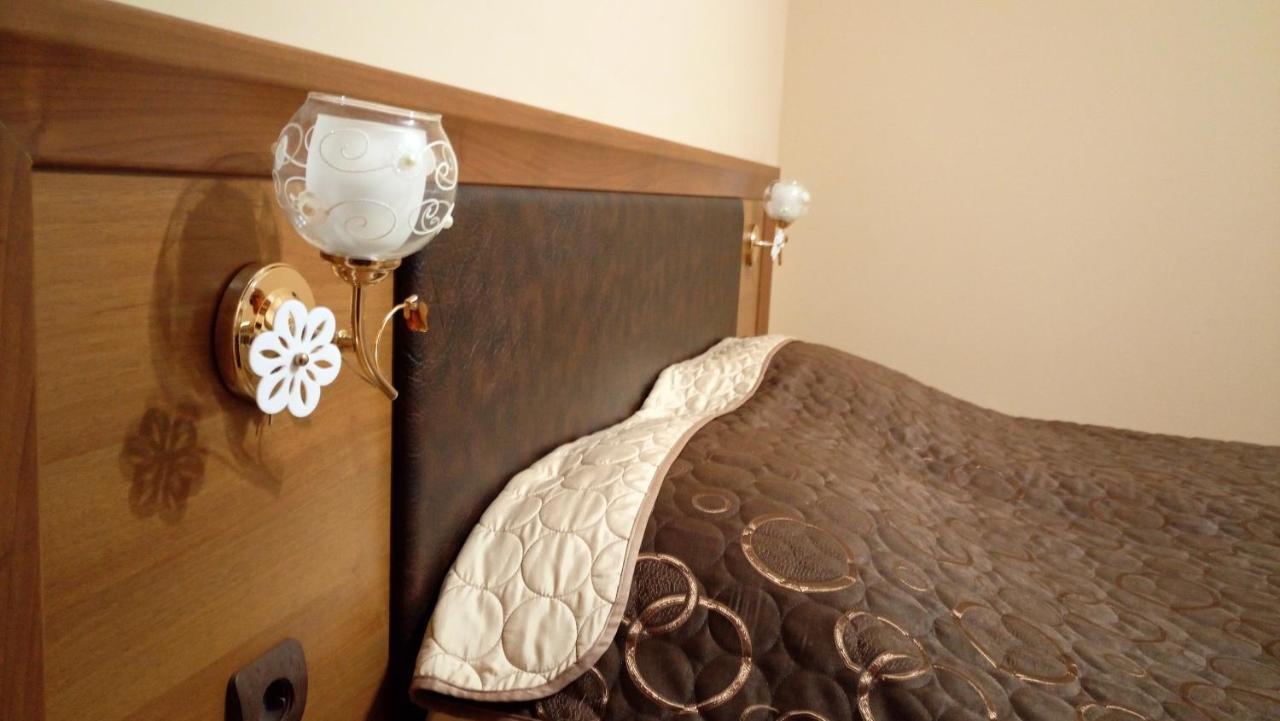 Villa Ros Guest House スヴィレングラッド エクステリア 写真