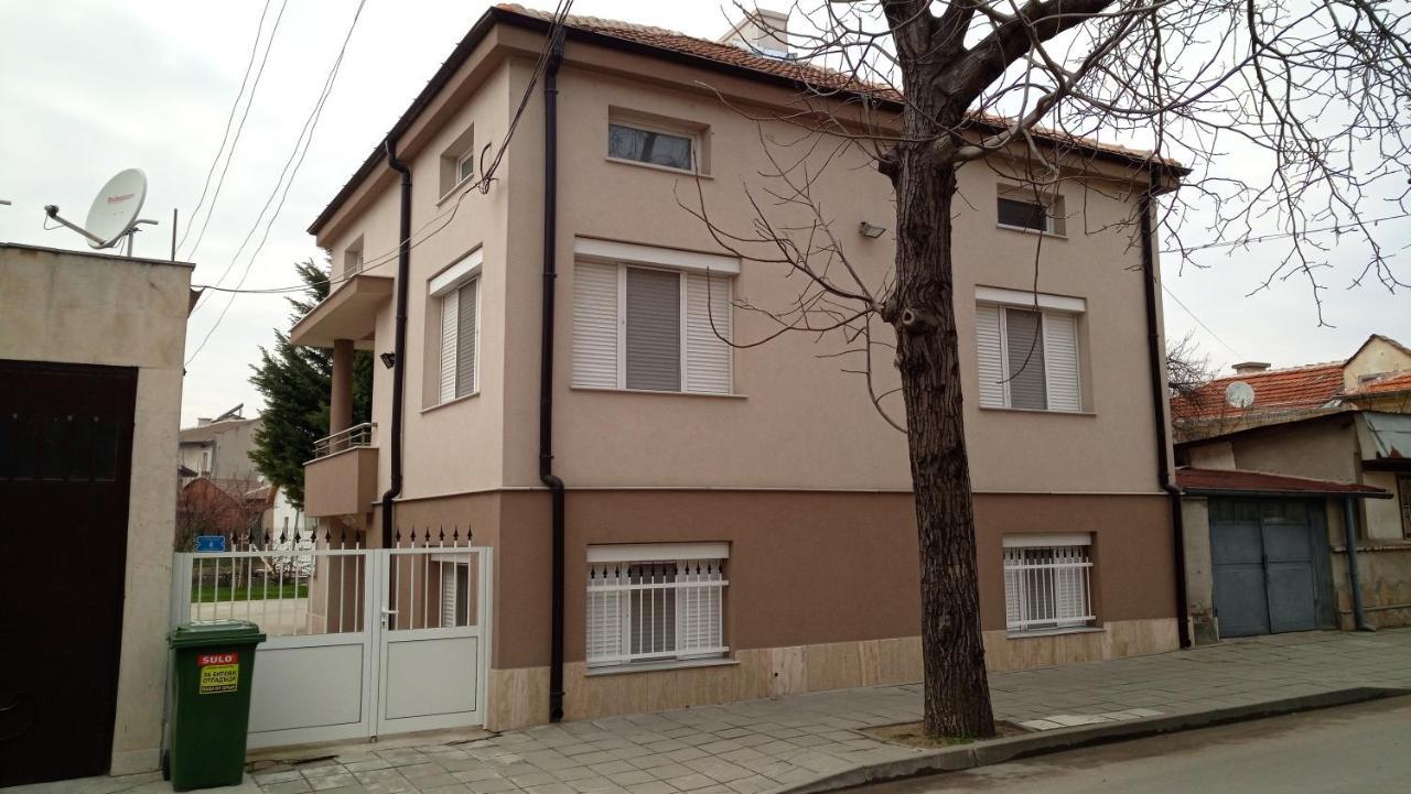 Villa Ros Guest House スヴィレングラッド エクステリア 写真